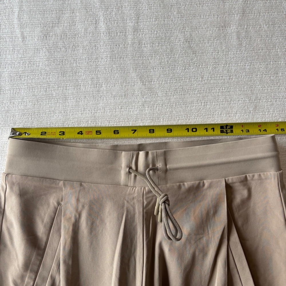 Athleta Go Far Travel Pant Tan Khaki Jogger Cargo Pockets 566665-01 Womens 4 - Picture 8 of 9